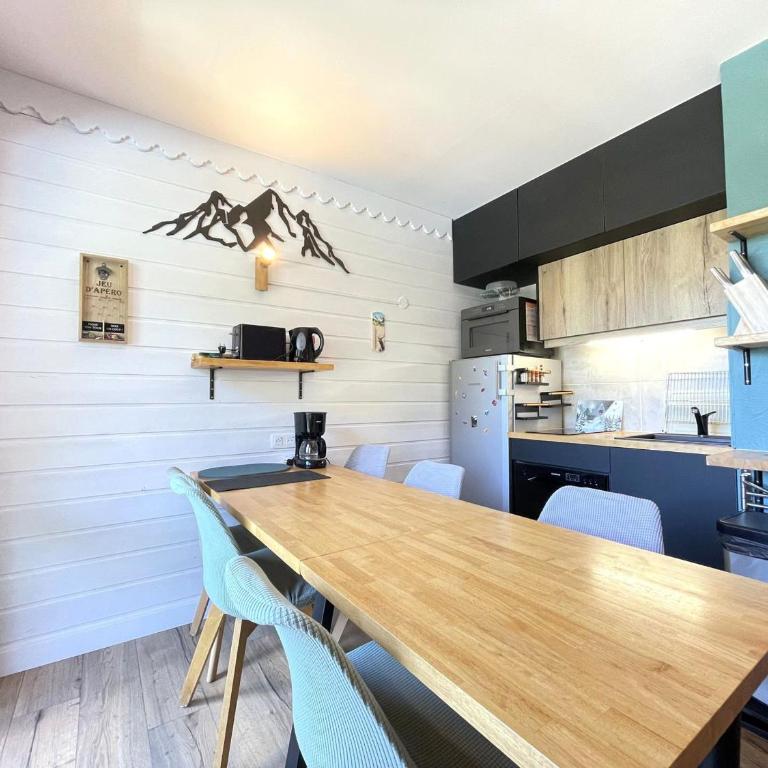 Appartement avec wifi, vue montagne - 7 pers. - FR-1-265-386 - Appartement - 2