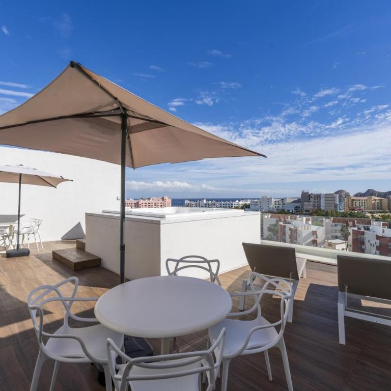 Casa Valentina Heart of Cabo 3BR Oasis Rooftop Spa Poolside - Apartment mit 3 Schlafzimmern - 5