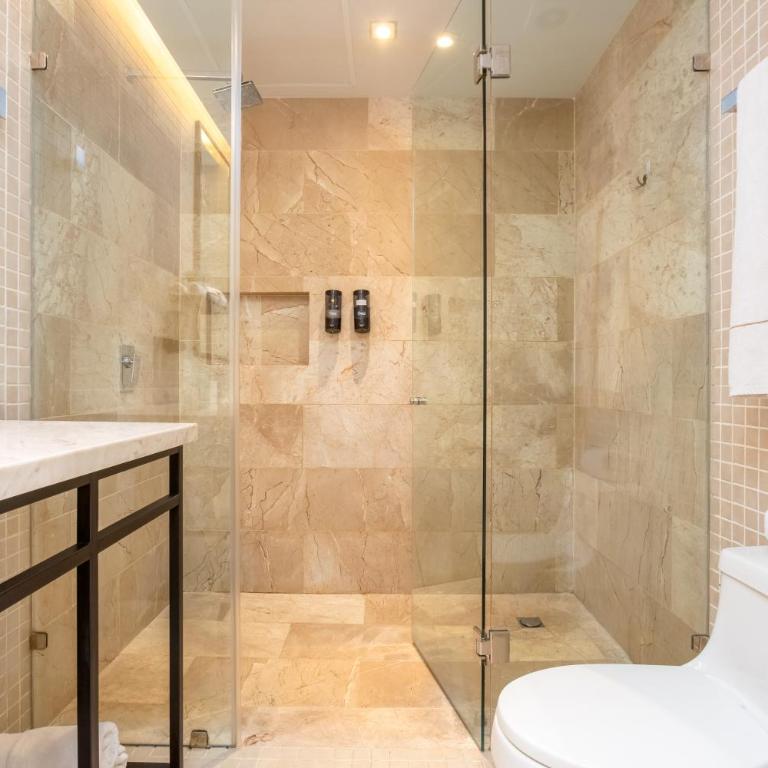 Luxury 1BR Condo Prime Location - Apartment mit 1 Schlafzimmer - 6