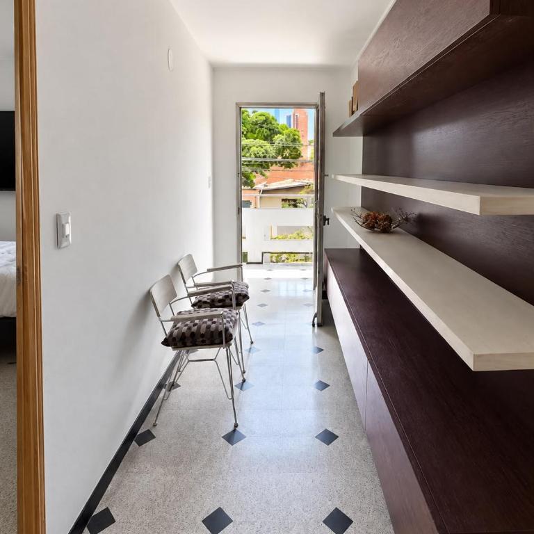 Casa Clásica con balcón, Centro Medellín, Casa Villa - Apartamento de 3 dormitorios - 17