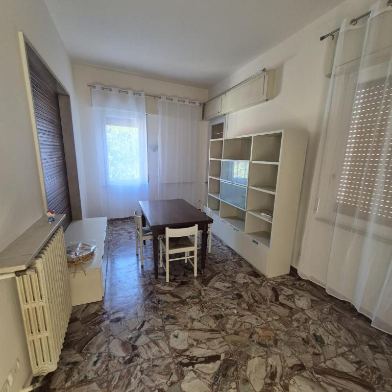 Casa Ferni ARENA-FIERA - Appartamento con 3 Camere da Letto - 6