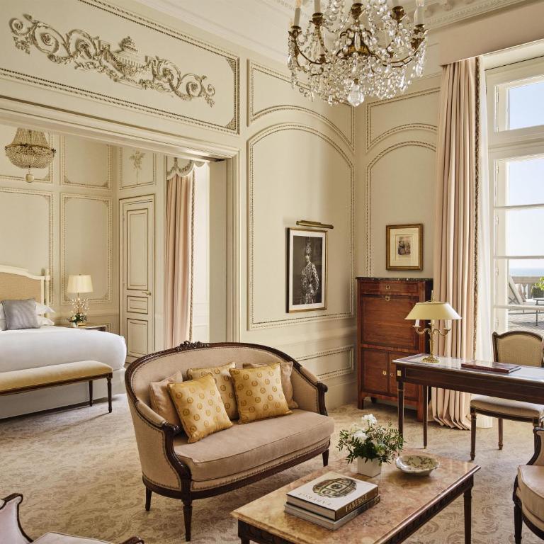 Hôtel du Palais Biarritz, in The Unbound Collection by Hyatt - Suite Impériale - 1