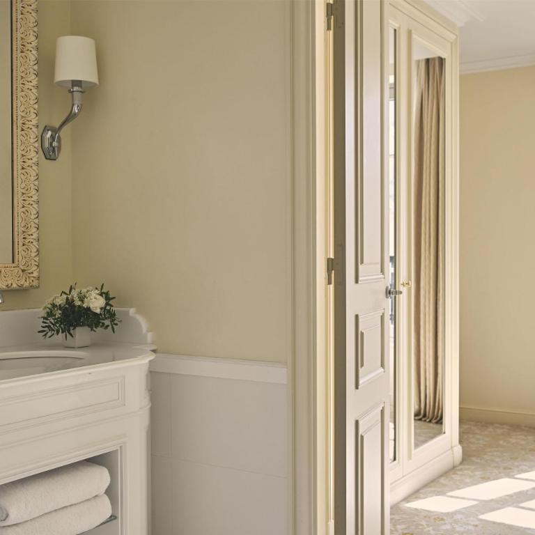 Hôtel du Palais Biarritz, in The Unbound Collection by Hyatt - Suite Junior - 1