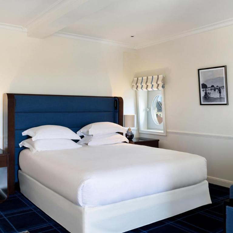 Hôtel du Palais Biarritz, in The Unbound Collection by Hyatt - Suite Junior Paquebot de Croisière - 2