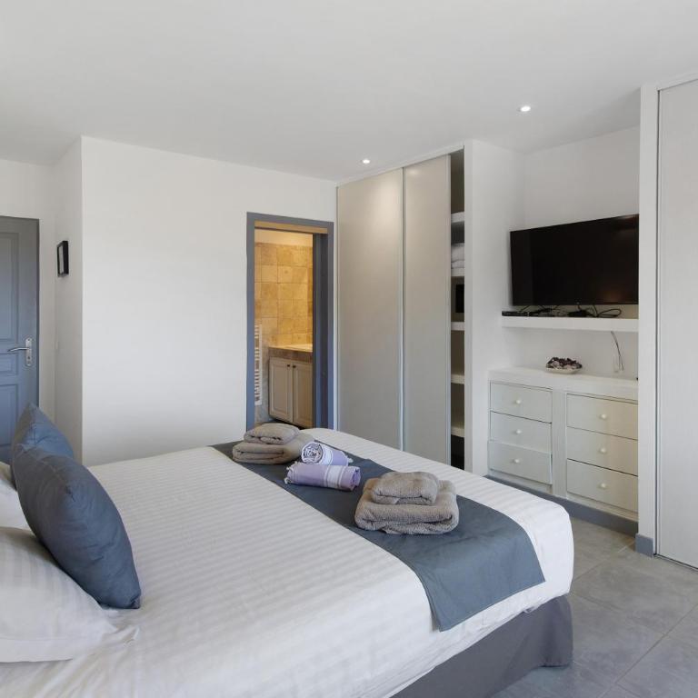 Villa La Chiappa Bord De Mer - Villa - Vue sur Jardin - 22