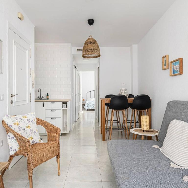 Apartamento a 10 min de la playa y azotea con vistas a conil - Appartamento con 2 Camere da Letto - 2