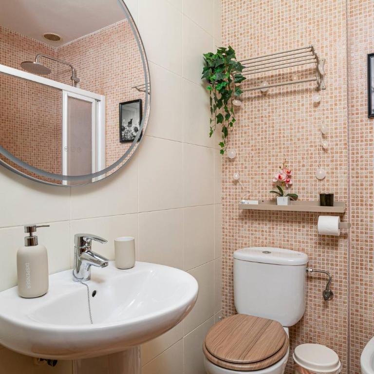 Apartamento con Patio Andaluz - Playa y Centro - Apartment mit 1 Schlafzimmer und Terrasse - 13