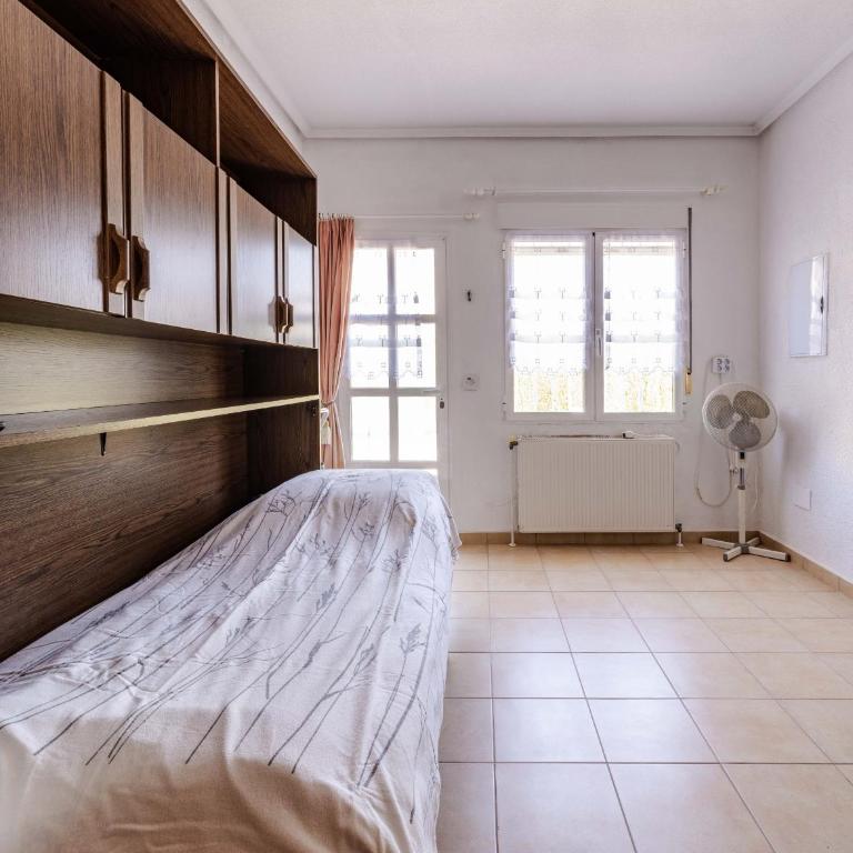 Calle Pintores, Ciudad Quesada - Casa Vacacional de 3 dormitorios - 28