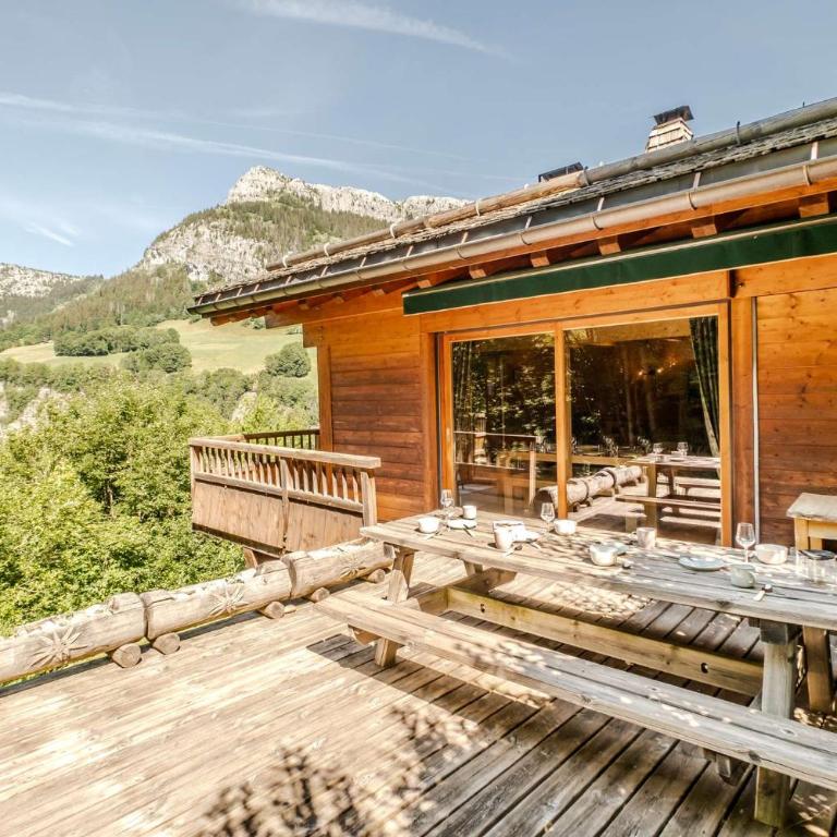 CHALET LES MYRTILLES - LE CHINAILLON - SECTEUR OUTALAYS - 10 personnes - Maison 4 Chambres - 3