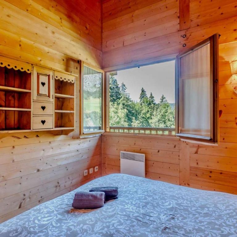 CHALET LES MYRTILLES - LE CHINAILLON - SECTEUR OUTALAYS - 10 personnes - Maison 4 Chambres - 18