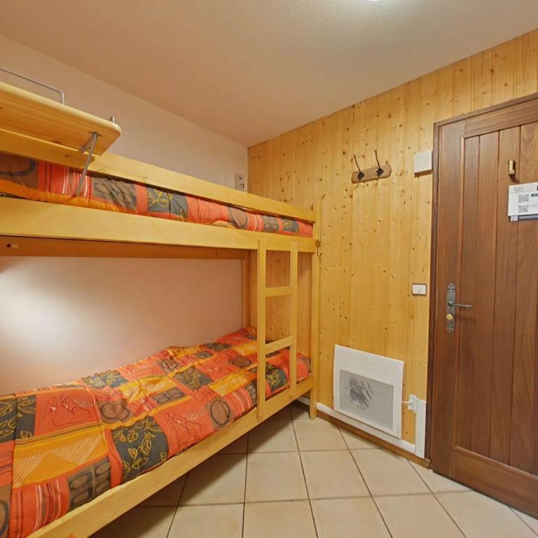 Appartement Studio coin montagne - 4 couchages - LE CHINAILLON - Appartement - 9
