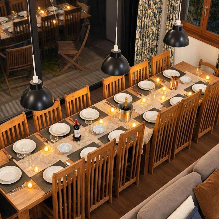 Beautiful Spacious chalet - Ideal for Families and Groups - Chalet - 2