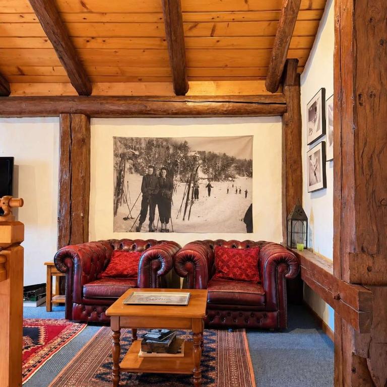 Beautiful Spacious chalet - Ideal for Families and Groups - Chalet - 20