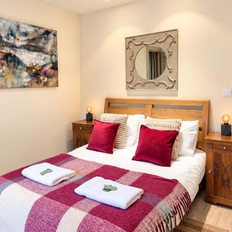 Beautiful Spacious chalet - Ideal for Families and Groups - Chalet - 23