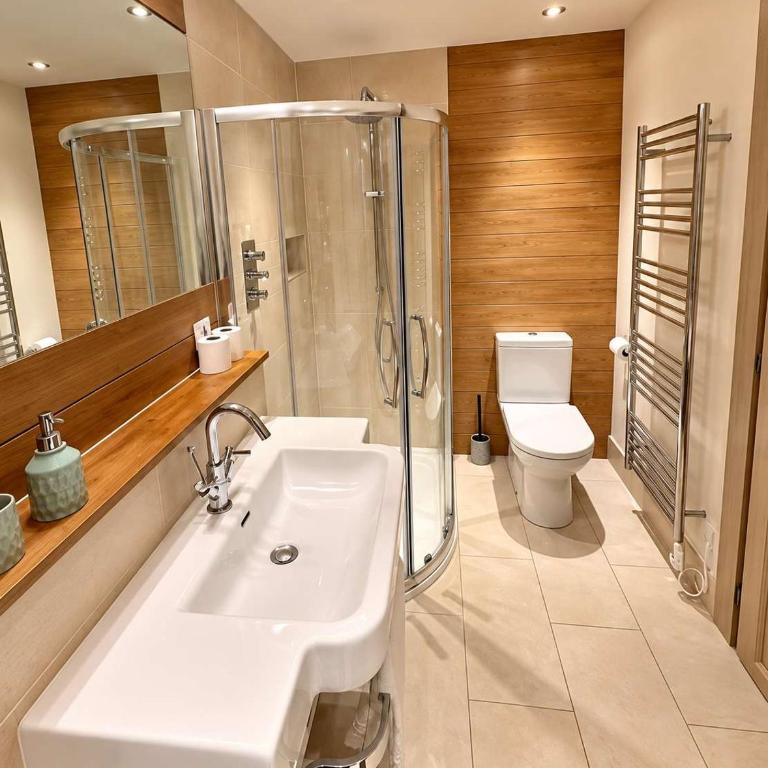 Beautiful Spacious chalet - Ideal for Families and Groups - Chalet - 31