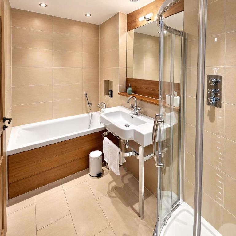 Beautiful Spacious chalet - Ideal for Families and Groups - Chalet - 38
