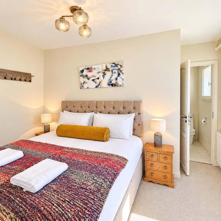 Beautiful Spacious chalet - Ideal for Families and Groups - Chalet - 10