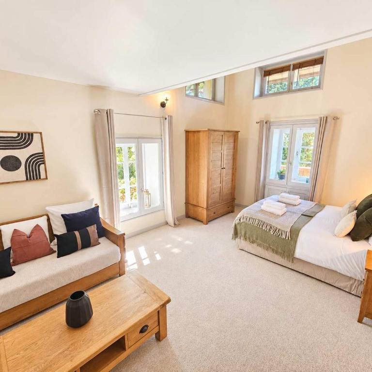 Beautiful Spacious chalet - Ideal for Families and Groups - Chalet - 52
