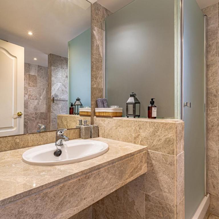 Luxury 3BDR Apartment Puerto Banus in Marbella - Apartamento de 3 dormitorios - 16
