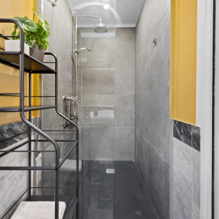 Luxueux et Confortable 3 pieces à 300m Monaco - HK - Appartement 2 Chambres - 40