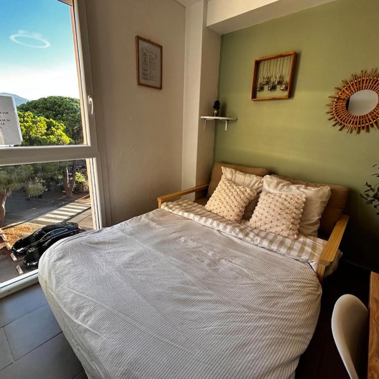 Cozy beachfront apartment - One-Bedroom Apartment - 4