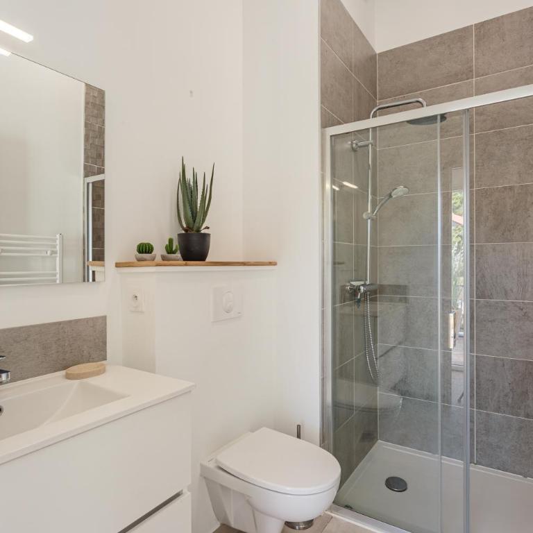 KOULOU Bel appartement neuf au cœur de Chiberta - Appartement 1 Chambre - 9