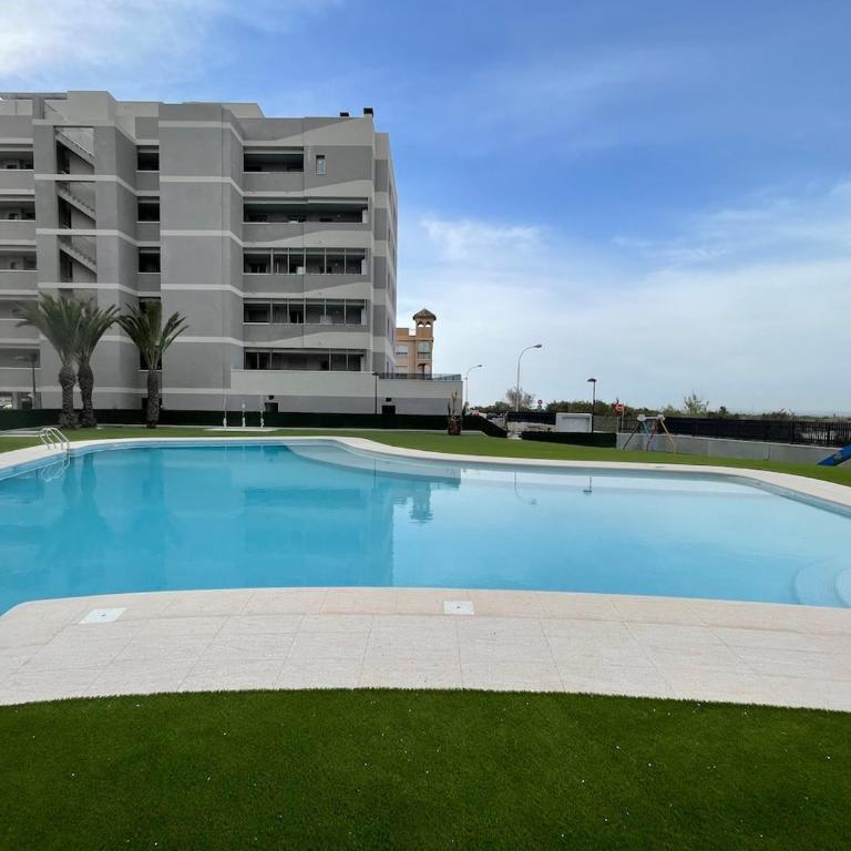 Apartment with pool a few steps from the sea - Apartamento de 2 dormitorios - 2