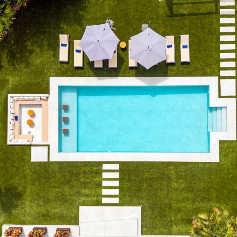 VACATION MARBELLA I Villa Confort, Private Heated Pool, Rooftop Jacuzzi, Gym, 5min Drive to the Beach, BBQ, 7 BDRS, Luxury Villa - Superior Villa - 52