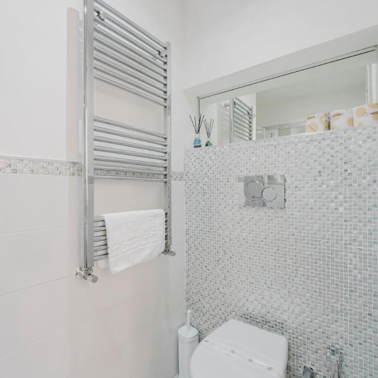 Vatican Luxury Apt 3 Bedrooms 4 Bathrooms - Appartamento con 3 Camere da Letto - 20