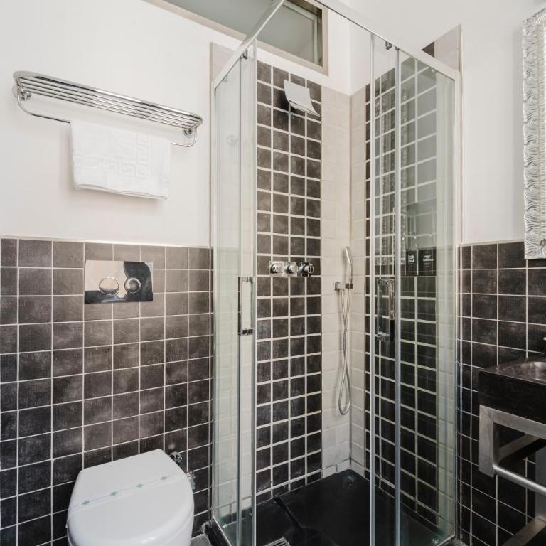 Vatican Luxury Apt 3 Bedrooms 4 Bathrooms - Appartamento con 3 Camere da Letto - 25