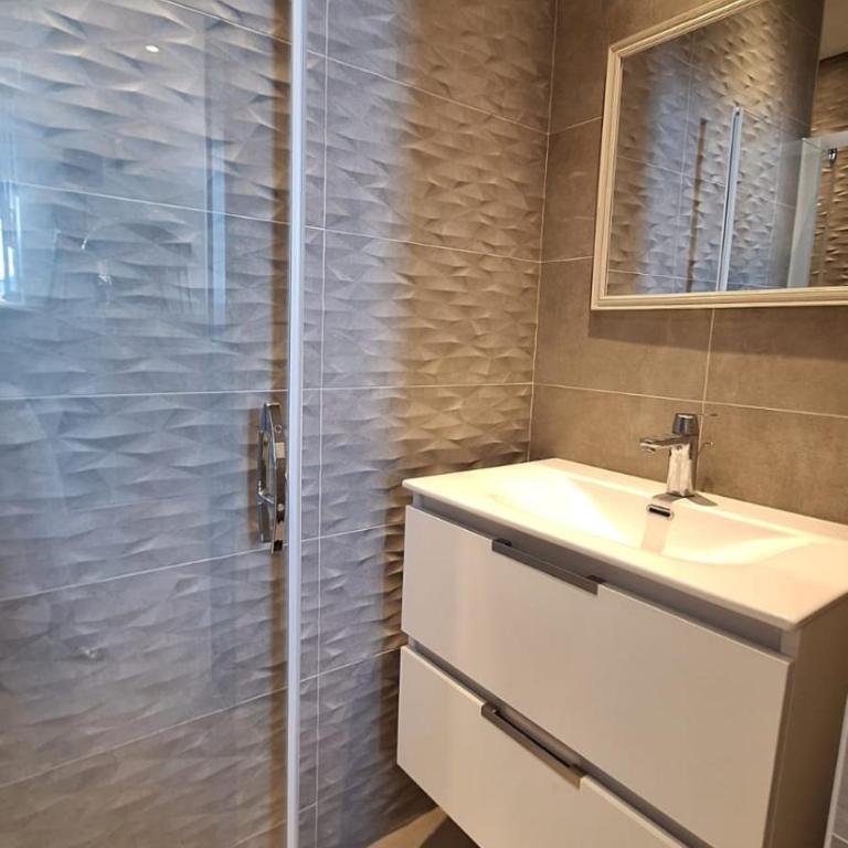 BARRI Apartment with terrace - Port Palais des Festivals - Appartement 1 Chambre - 17