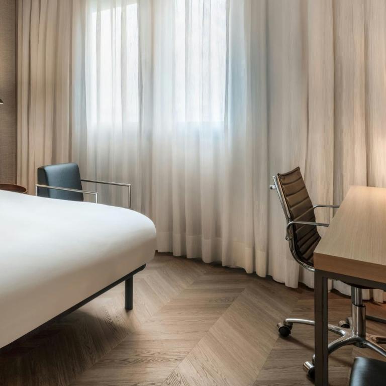 AC Hotel Bologna by Marriott - Camera Standard con 1 Letto King-Size - 5