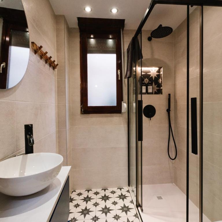 Catedral Suite - Vistas a la Catedral & Parking - Appartement 2 Chambres - 9