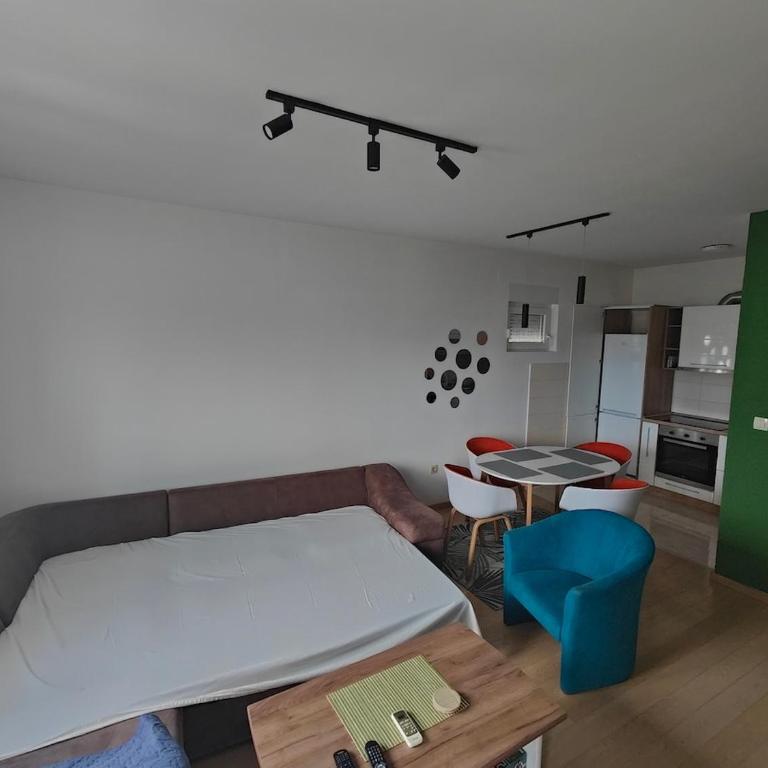Modern 1 Bedroom Penthouse Apartment in Podgorica - Apartment mit 1 Schlafzimmer - 7