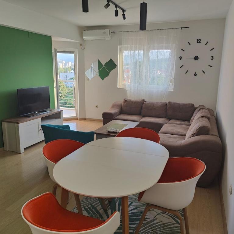 Modern 1 Bedroom Penthouse Apartment in Podgorica - Apartment mit 1 Schlafzimmer - 1