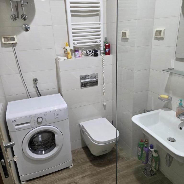 Modern 1 Bedroom Penthouse Apartment in Podgorica - Apartment mit 1 Schlafzimmer - 12