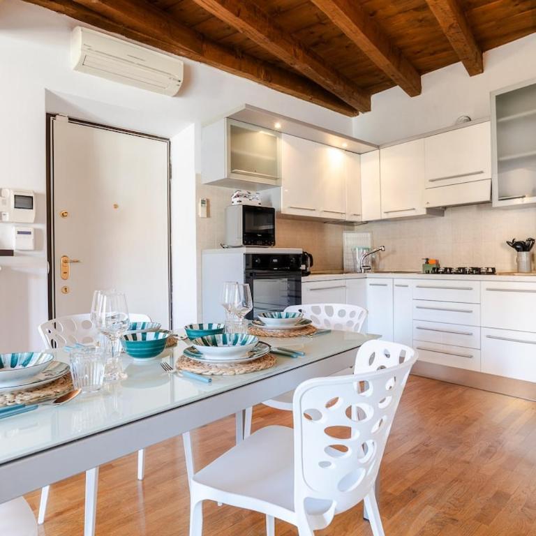 Beautiful apartment-Piazza Mazzini view - Apartment mit 1 Schlafzimmer - 24