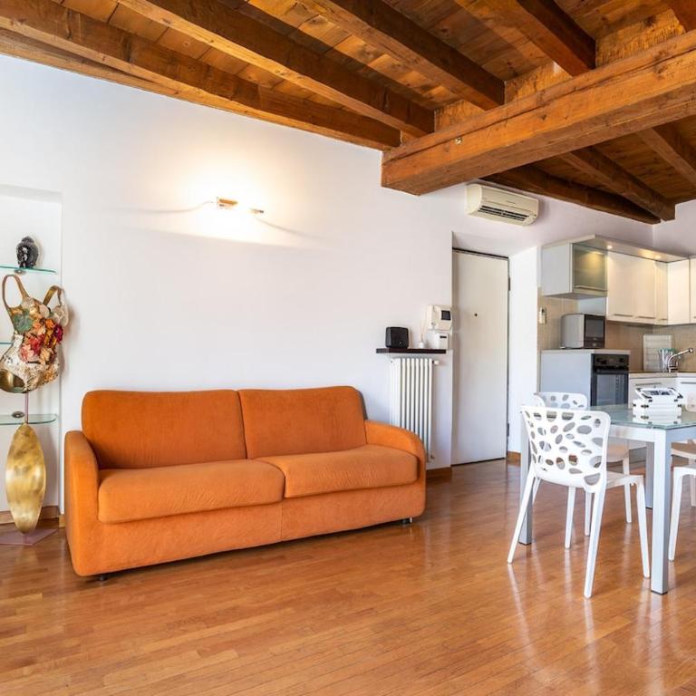 Beautiful apartment-Piazza Mazzini view - Apartment mit 1 Schlafzimmer - 40