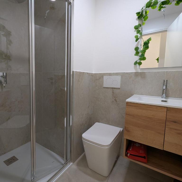 8 Bedrooms & 8 Bathrooms - Milan Certosa - Apartamento - 36