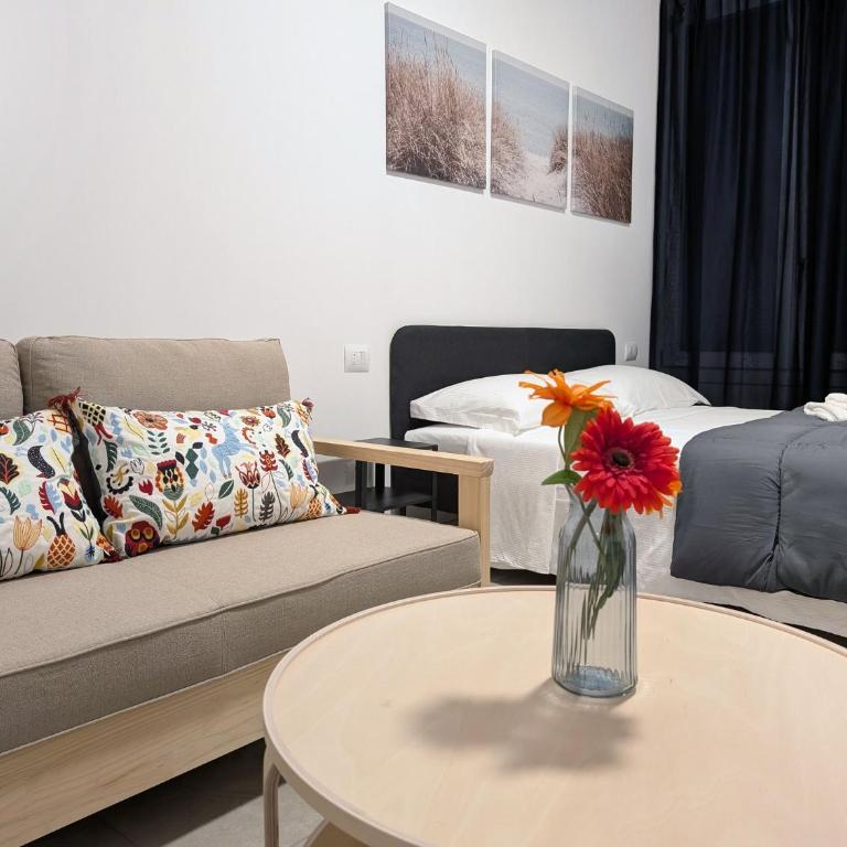 8 Bedrooms & 8 Bathrooms - Milan Certosa - Apartamento - 44
