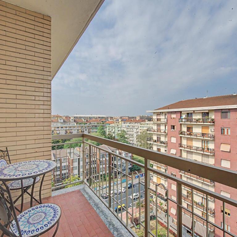 Casa Simone - Appartamento Deluxe con 2 Camere da Letto e Balcone - 18