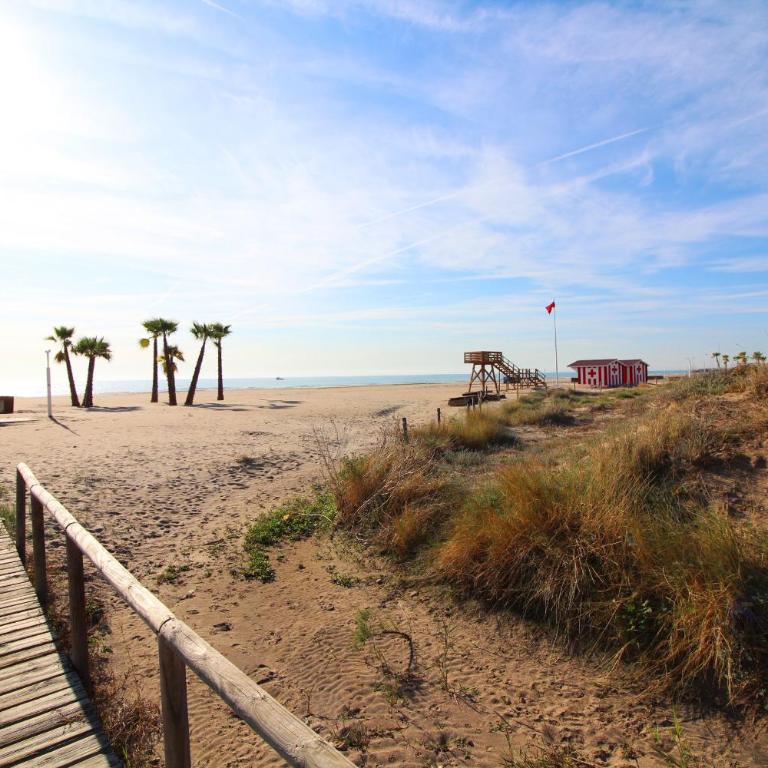 Global Vacacional, Bonito estudio con balcon esquinero cerca de la playa, Canet de Berenguer - Apartment - 17