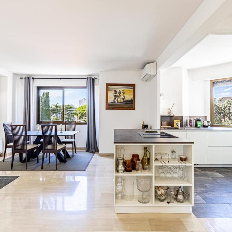 9 CAN - City center apartment 50m Croisette - Appartement 1 Chambre Deluxe - Vue sur Ville - 6