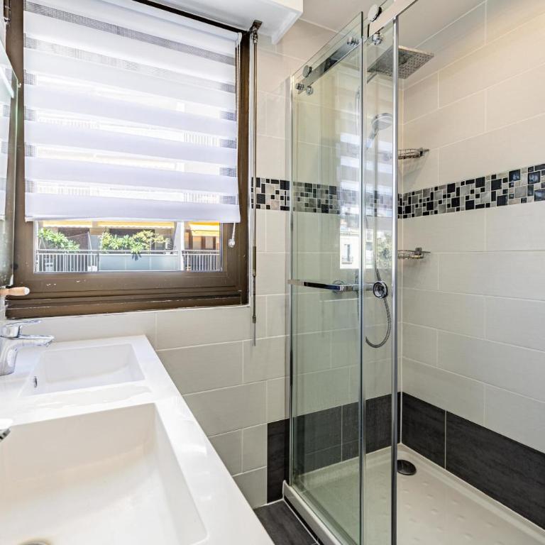 9 CAN - City center apartment 50m Croisette - Appartement 1 Chambre Deluxe - Vue sur Ville - 13