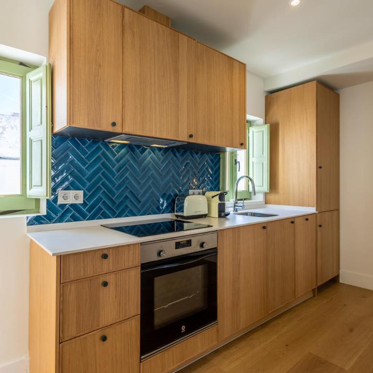 Encanto, casco histórico y pequeña piscina privada - Apartamento de 2 dormitorios con piscina privada - 24