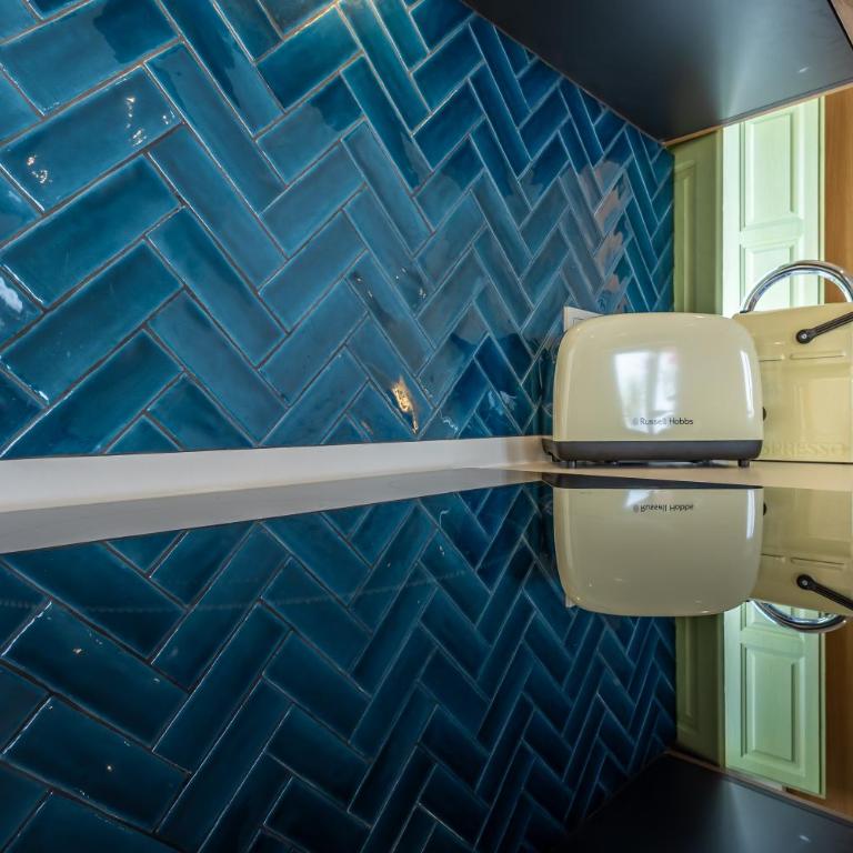 Encanto, casco histórico y pequeña piscina privada - Apartamento de 2 dormitorios con piscina privada - 27
