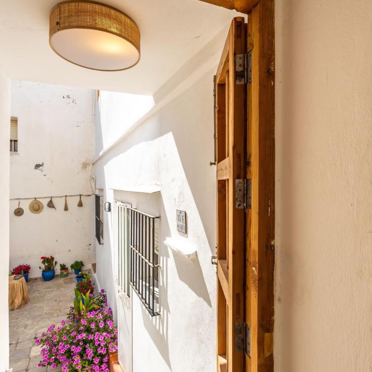 Encanto, casco histórico y pequeña piscina privada - Apartamento de 2 dormitorios con piscina privada - 55