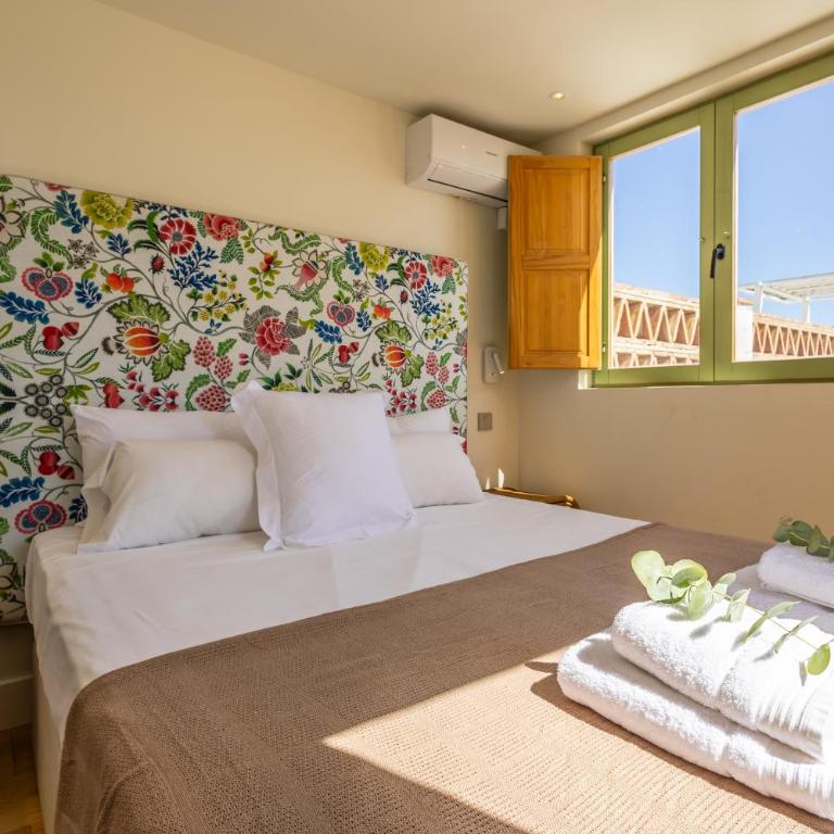 Encanto, casco histórico y pequeña piscina privada - Apartamento de 2 dormitorios con piscina privada - 40