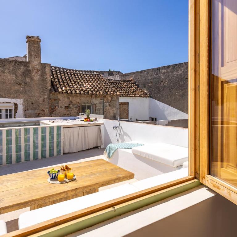 Encanto, casco histórico y pequeña piscina privada - Apartamento de 2 dormitorios con piscina privada - 15