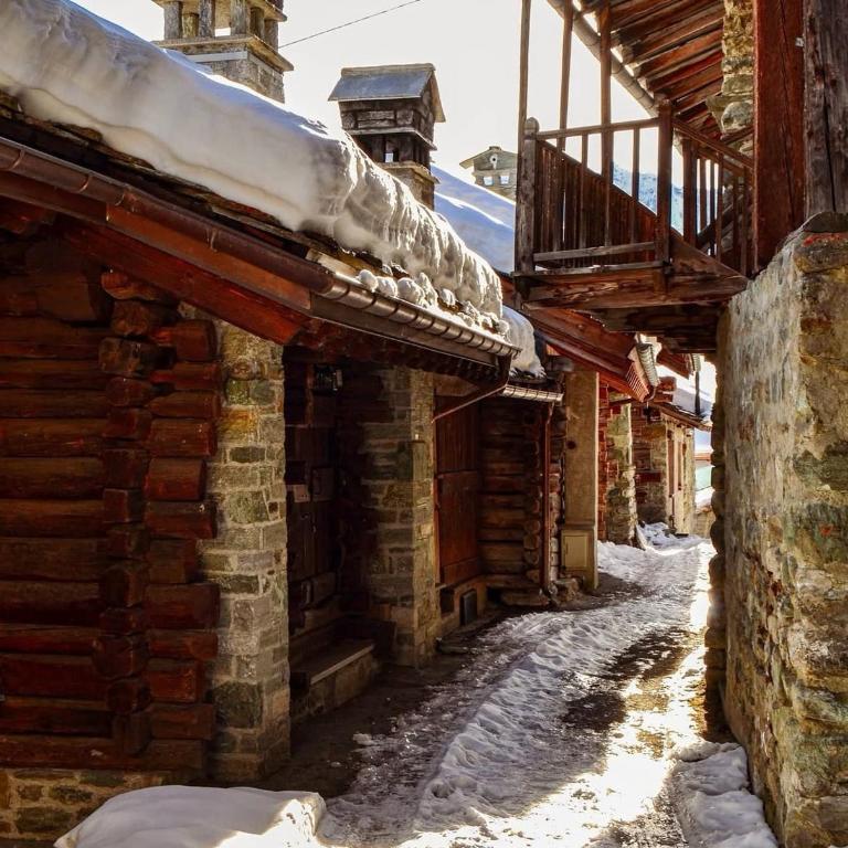 The chalet in the village between Champoluc and Antagnod - Casa con 3 Camere da Letto - 20